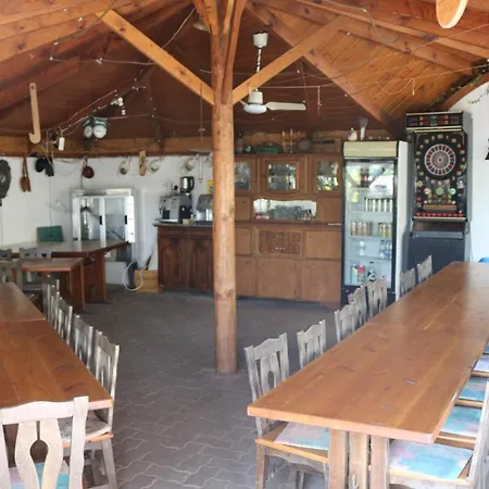 Mandel Fahazak אתר קמפינג *