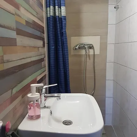 אתר קמפינג Mandel Fahazak